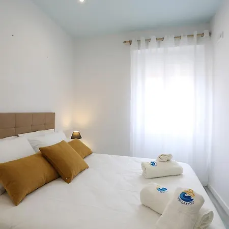 T2-sea And Wind Nazaré